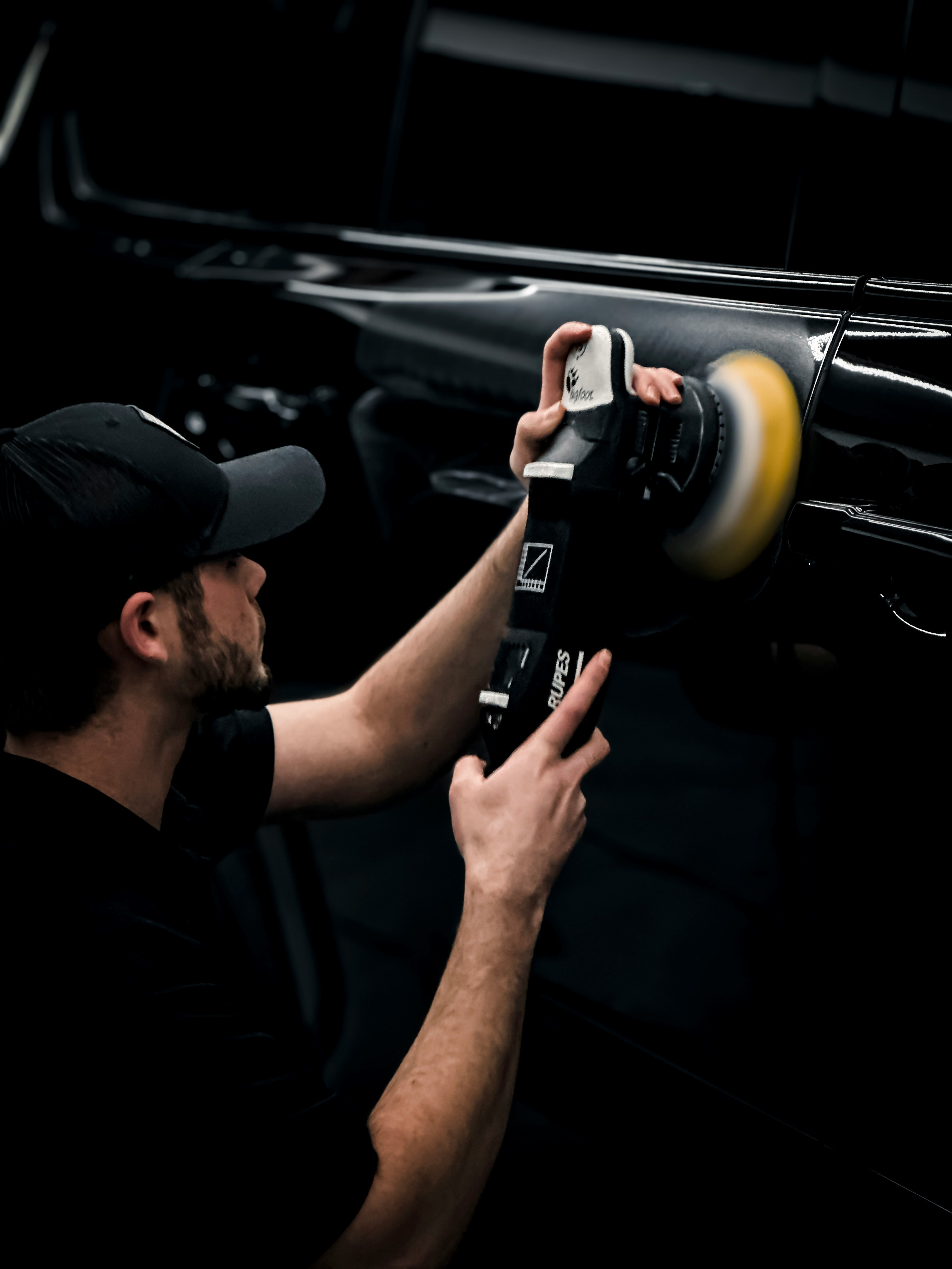 Machine polishing vehicle paint